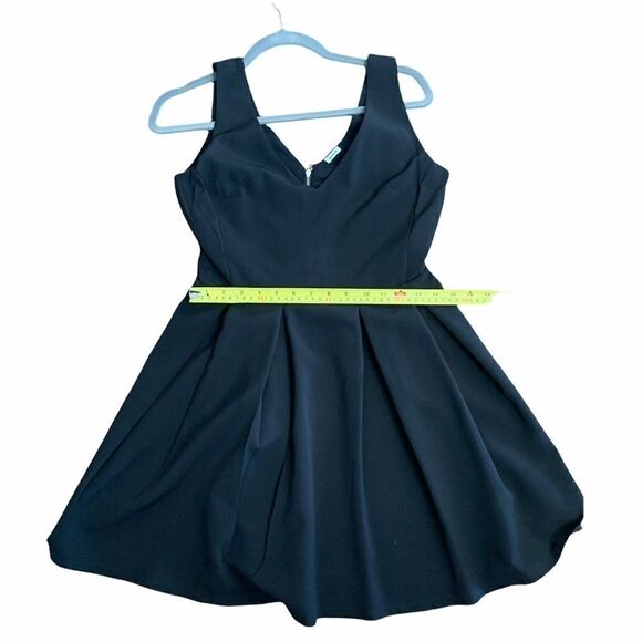 𝅺PIMKIE Dress - Picture 8 of 8